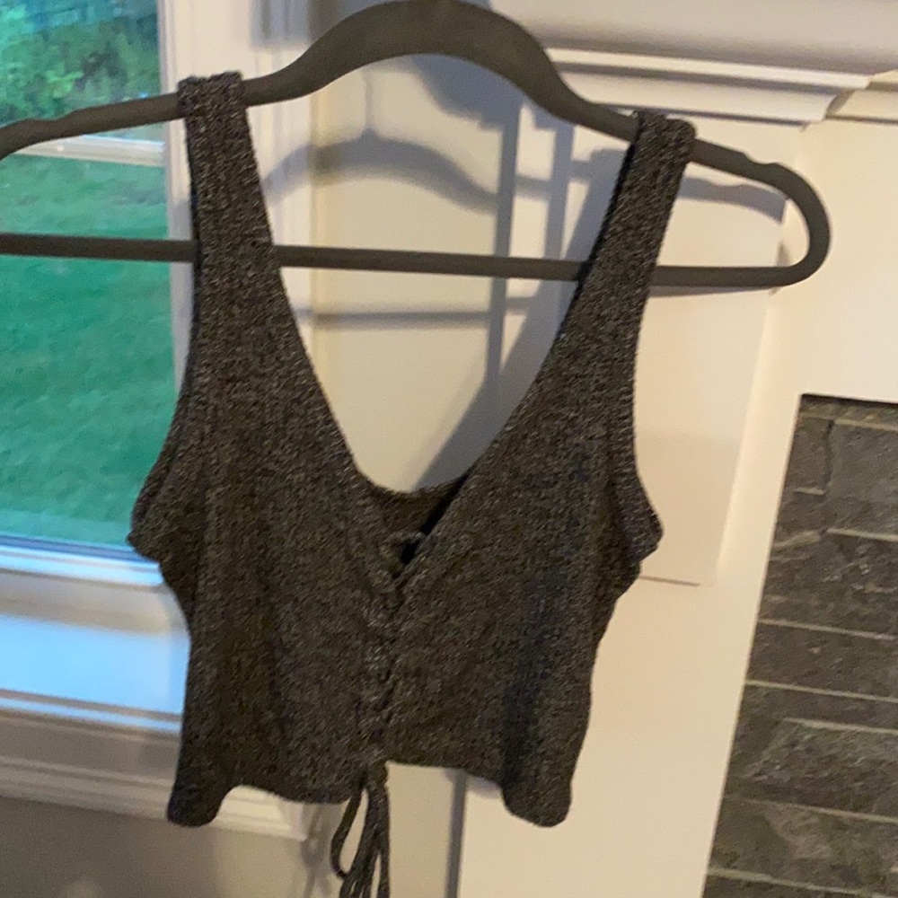 Knit Crop shirt with tie-front